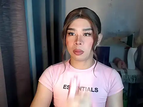 Horny HoneyX online show from July 16, 8:37 pm