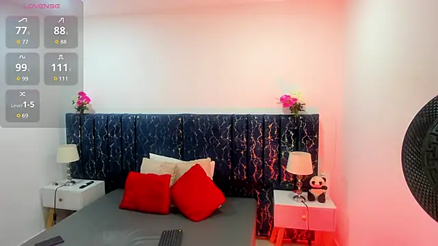 Mariana Smiith  online show from June 27, 7:52 pm