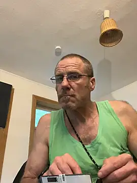 Snapshot of Greg0ri73 chatting on June 25, 3:17 am Greg0ri73 online show from June 25, 3:17 am