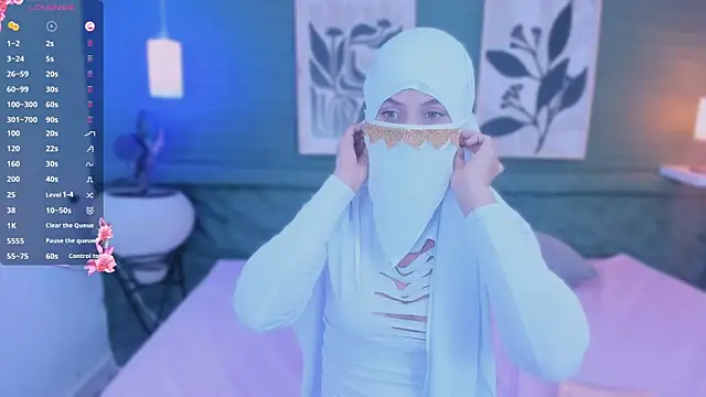 Snapshot of aisha_k chatting on June 29, 11:05 pm aisha k online show from June 29, 11:05 pm