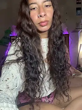 Snapshot of Siena_sofia chatting on August 3, 8:13 am Siena sofia online show from August 3, 8:13 am