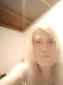 WorryingFaille online show from June 17, 7:48 pm
