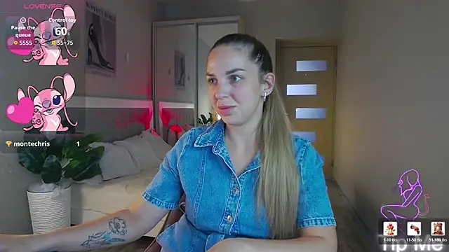 babbyalexandra online show from July 7, 1:26 pm