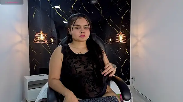 TifanyRoseX online show from June 11, 6:39 pm