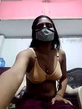 Snapshot of Virgin_girl_001 chatting on June 17, 5:10 am Virgin girl 001 online show from June 17, 5:10 am