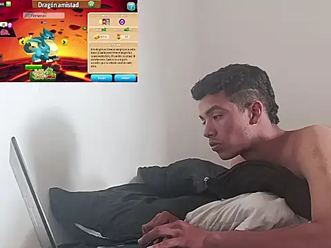 Snapshot of Weedballshotbaby chatting on June 12, 6:51 pm Weedballshotbaby online show from June 12, 6:51 pm