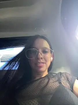 Snapshot of miimii_lovee chatting on July 29, 9:13 pm miimii lovee online show from July 29, 9:13 pm