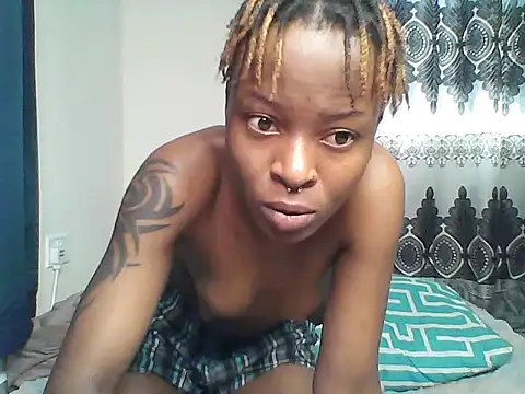Snapshot of African_boobies chatting on June 22, 5:59 am African boobies online show from June 22, 5:59 am