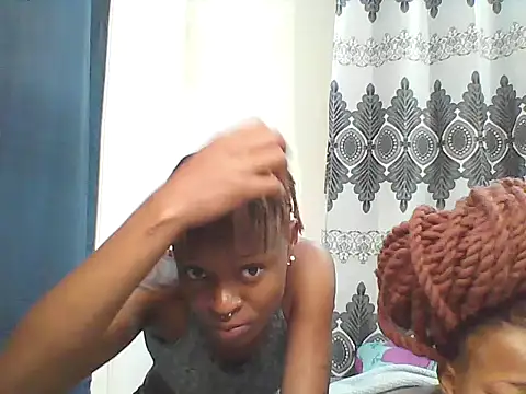 Snapshot of African_boobies chatting on July 8, 7:40 pm African boobies online show from July 8, 7:40 pm