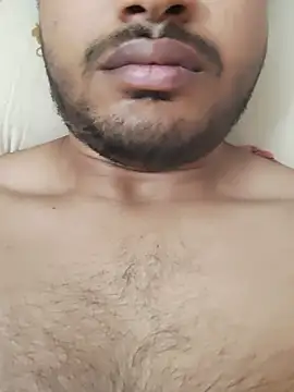 Snapshot of Tamilan_fucks chatting on July 11, 1:19 am Tamilan fucks online show from July 11, 1:19 am
