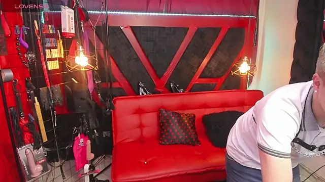BDSM-justin-and-brianna online show from June 13, 12:47 pm