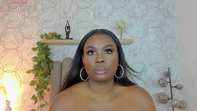 huge boobs ebony  online show from June 27, 7:30 pm