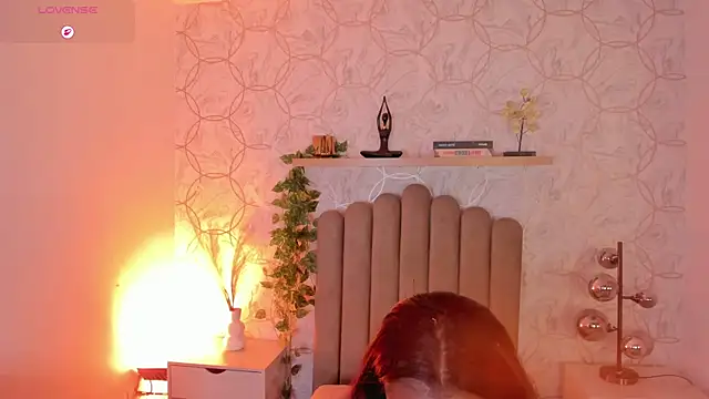 huge boobs ebony  online show from July 18, 7:17 pm