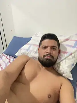 Snapshot of mineirinho3120 chatting on June 13, 9:46 pm mineirinho3120 online show from June 13, 9:46 pm