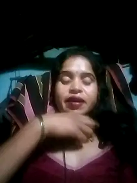 Snapshot of Cut_simran56 chatting on June 12, 11:14 pm Cut simran56 online show from June 12, 11:14 pm