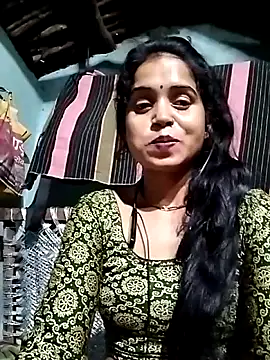 Snapshot of Cut_simran56 chatting on June 15, 10:56 pm Cut simran56 online show from June 15, 10:56 pm