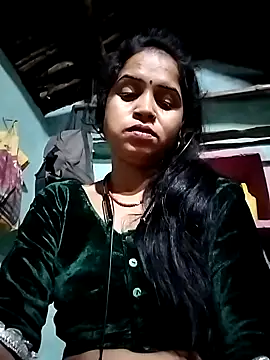 Snapshot of Cut_simran56 chatting on June 17, 10:54 pm Cut simran56 online show from June 17, 10:54 pm