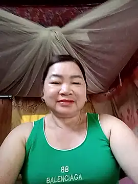 Snapshot of QQ_sexy chatting on June 14, 12:30 am QQ sexy online show from June 14, 12:30 am