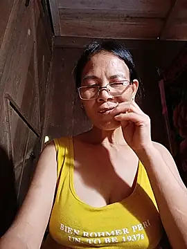 Snapshot of KK_sexyy chatting on July 5, 6:09 am KK sexyy online show from July 5, 6:09 am