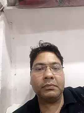 Male fromKanpur online show from June 16, 12:19 pm