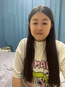 Snapshot of fang-101 chatting on June 17, 3:35 pm fang-101 online show from June 17, 3:35 pm