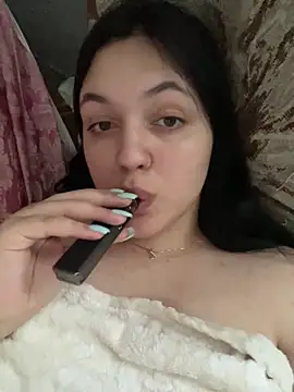 Bettie Toni online show from June 11, 12:36 pm