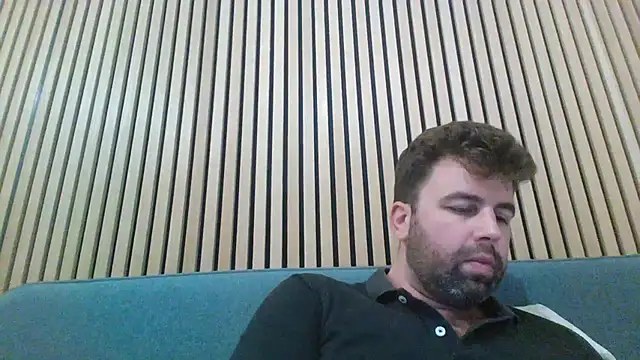 Snapshot of Mattidadi chatting on June 24, 5:01 pm Mattidadi online show from June 24, 5:01 pm