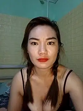 Snapshot of Voiva11 chatting on July 5, 11:12 pm Voiva11 online show from July 5, 11:12 pm