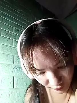 Snapshot of Voiva11 chatting on July 9, 2:21 pm Voiva11 online show from July 9, 2:21 pm