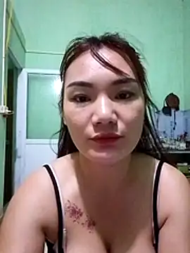 Snapshot of Voiva11 chatting on July 21, 12:35 am Voiva11 online show from July 21, 12:35 am
