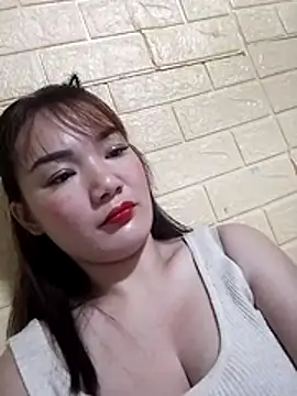 Snapshot of Voiva11 chatting on August 1, 8:41 pm Voiva11 online show from August 1, 8:41 pm