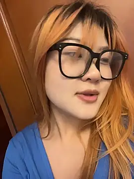 Xiaxia 1227 online show from June 15, 10:17 am