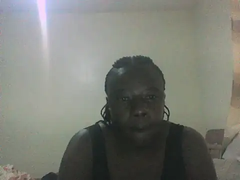 laula3030 online show from June 16, 4:15 am
