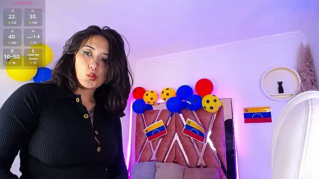 Snapshot of Camiila__1 chatting on June 29, 11:54 am Camiila 1 online show from June 29, 11:54 am