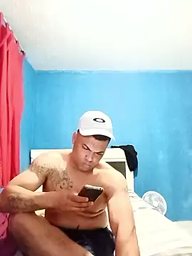 VitorBDote23cm online show from June 15, 10:34 pm