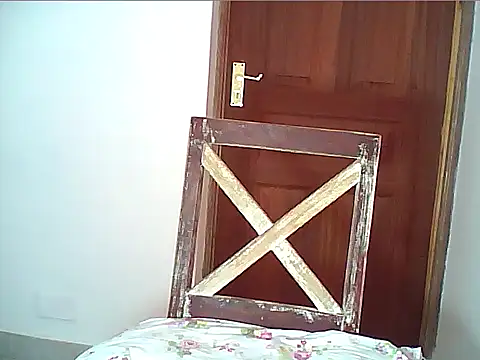 Snapshot of Clavine2 chatting on June 17, 1:34 pm Clavine2 online show from June 17, 1:34 pm
