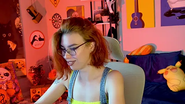 Snapshot of SeraphineDuskryn chatting on July 28, 7:39 pm SeraphineDuskryn online show from July 28, 7:39 pm