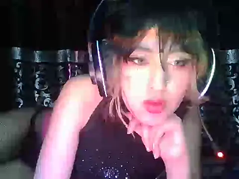 Snapshot of kittenpasive30 chatting on June 30, 2:45 am kittenpasive30 online show from June 30, 2:45 am