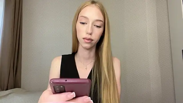 Snapshot of TraceyHowey chatting on July 28, 12:48 pm TraceyHowey online show from July 28, 12:48 pm