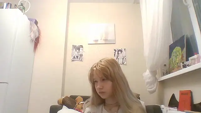 Snapshot of DinaKolter chatting on July 1, 5:12 pm DinaKolter online show from July 1, 5:12 pm