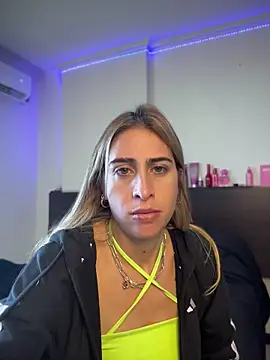 Snapshot of NicoleWilder chatting on July 28, 2:24 pm NicoleWilder online show from July 28, 2:24 pm