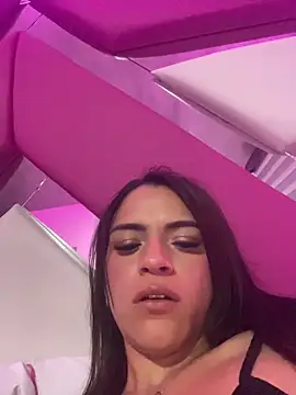Snapshot of _Melany_Martinez chatting on August 1, 9:57 pm Melany Martinez online show from August 1, 9:57 pm