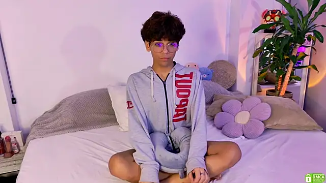 Samy Twink online show from June 29, 12:50 am