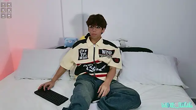 Samy Twink online show from July 23, 3:37 am