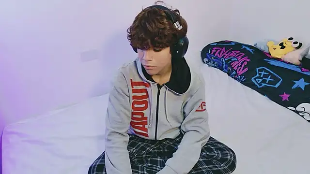 Samy Twink online show from July 29, 3:37 am