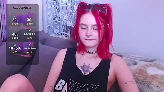 Snapshot of ScarlettAw chatting on June 18, 8:14 am ScarlettAw online show from June 18, 8:14 am