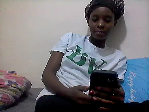 Snapshot of Sweetpother chatting on June 23, 6:17 pm Sweetpother online show from June 23, 6:17 pm