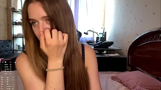 Annaeyes online show from July 18, 7:34 am