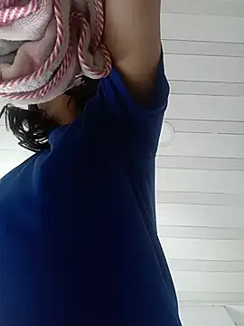 Snapshot of VALENTINA_SSQUIRT chatting on July 19, 9:02 am VALENTINA SSQUIRT online show from July 19, 9:02 am