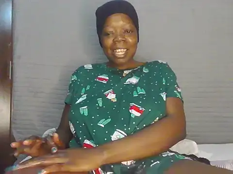 Snapshot of Kamila4u chatting on July 7, 8:46 pm Kamila4u online show from July 7, 8:46 pm